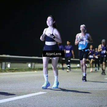 Runner Photo 7332897
