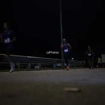Runner Photo 7332900