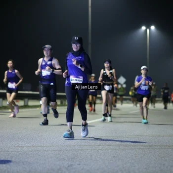Runner Photo 7332935