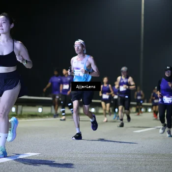 Runner Photo 7333018