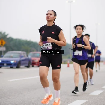 Runner Photo 7333048