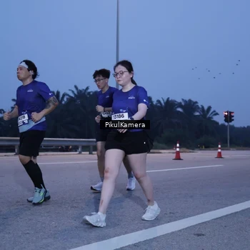 Runner Photo 7333210