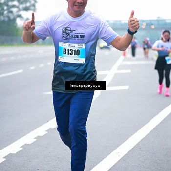 Runner Photo 7333266