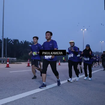 Runner Photo 7333275