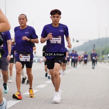 Runner Photo 7333344