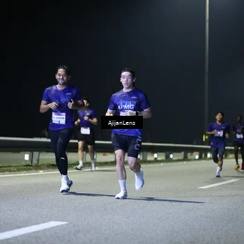 Runner Photo 7333411