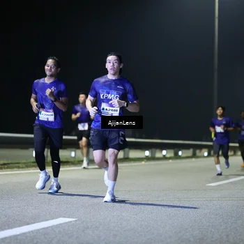 Runner Photo 7333424