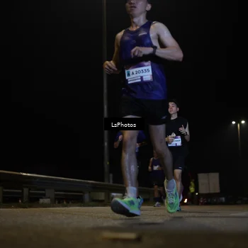 Runner Photo 7333437