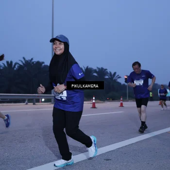 Runner Photo 7333453