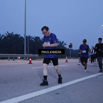 Runner Photo 7333464