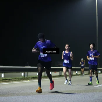 Runner Photo 7333486