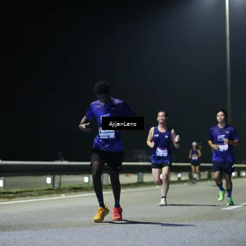 Runner Photo 7333492
