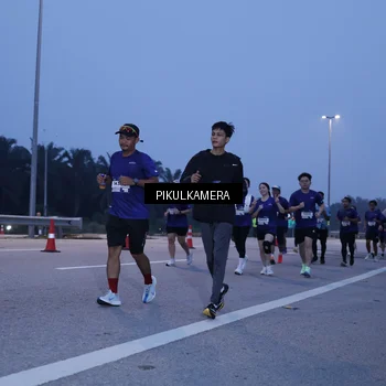 Runner Photo 7333507
