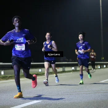 Runner Photo 7333513