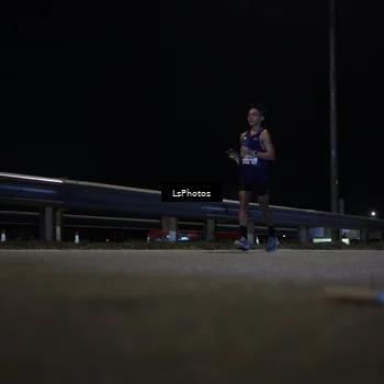 Runner Photo 7333600