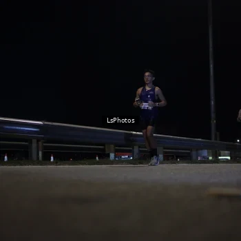 Runner Photo 7333602