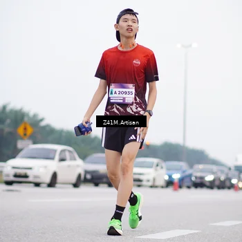 Runner Photo 7333671