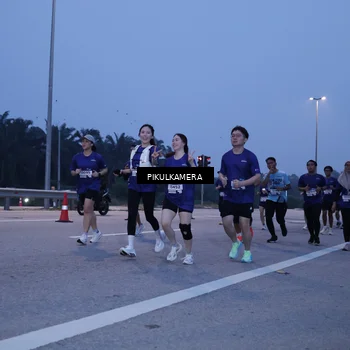 Runner Photo 7333676