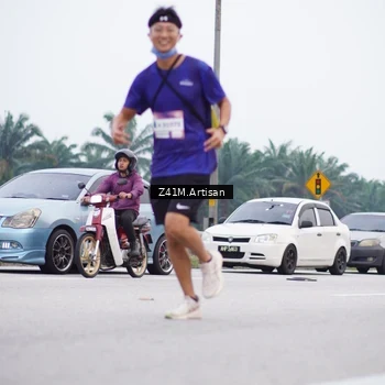Runner Photo 7333677