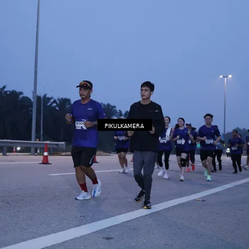 Runner Photo 7333682