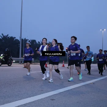 Runner Photo 7333702