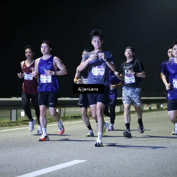 Runner Photo 7333722