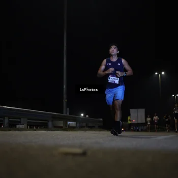 Runner Photo 7333773