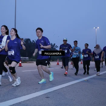Runner Photo 7333777