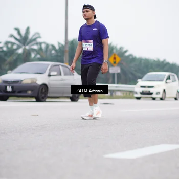 Runner Photo 7333785