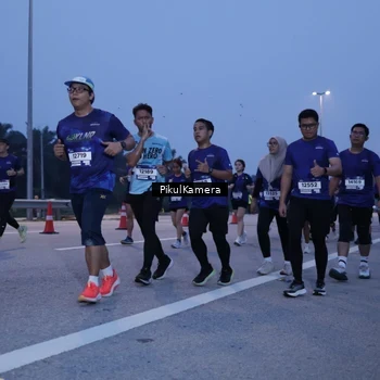 Runner Photo 7333842