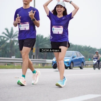 Runner Photo 7333951