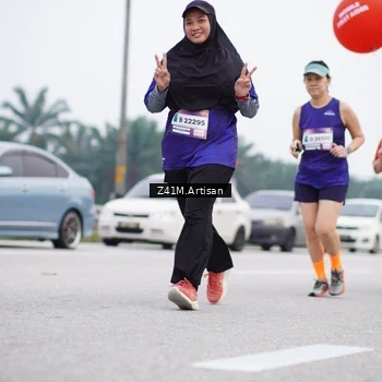 Runner Photo 7333984