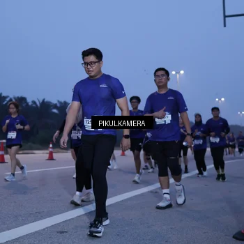 Runner Photo 7333992