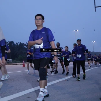 Runner Photo 7333997