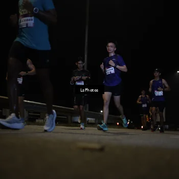 Runner Photo 7334003