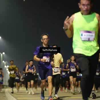 Runner Photo 7334005