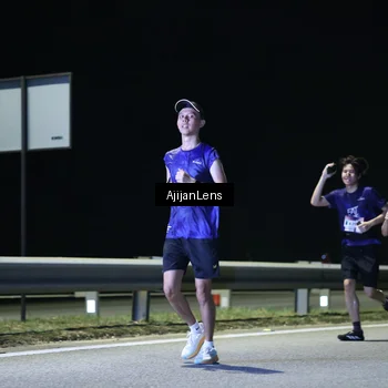 Runner Photo 7334024
