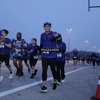 Runner Photo 7334099