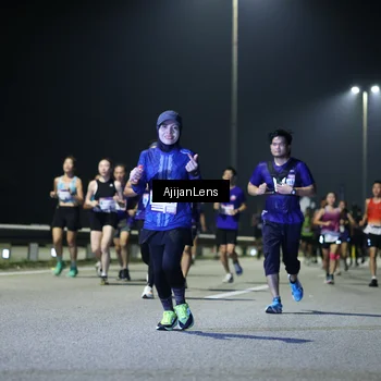 Runner Photo 7334157