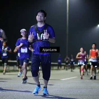 Runner Photo 7334211