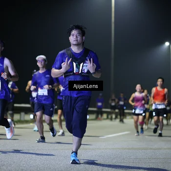 Runner Photo 7334214