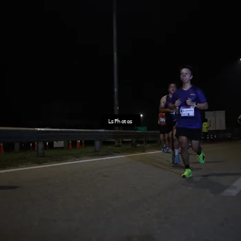 Runner Photo 7334304