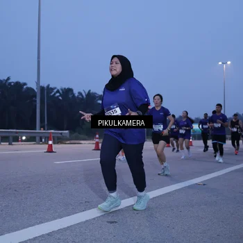 Runner Photo 7334429