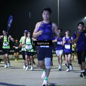 Runner Photo 7334448