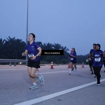 Runner Photo 7334501