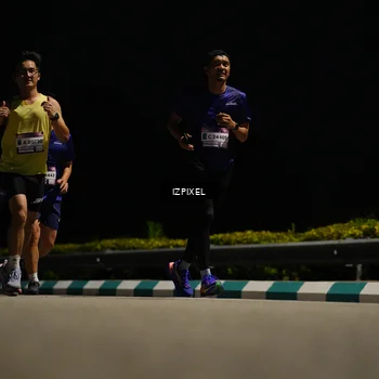 Runner Photo 7334502
