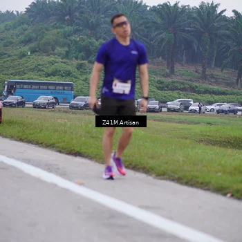Runner Photo 7334555