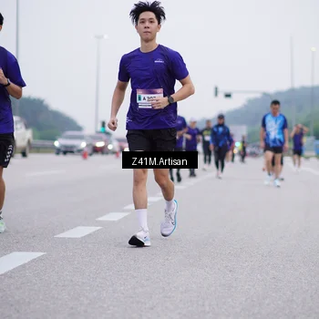 Runner Photo 7334564