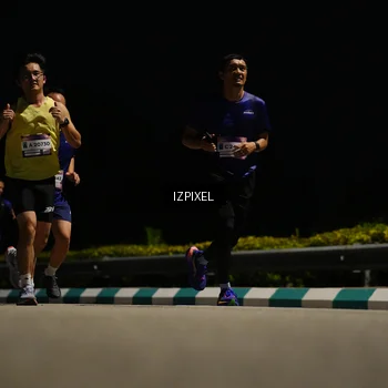 Runner Photo 7334568