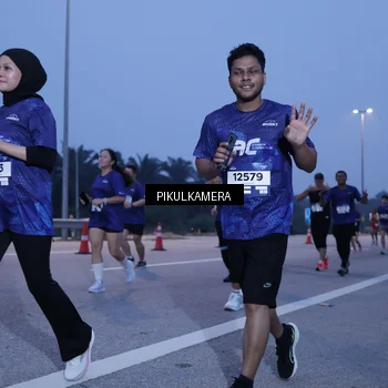 Runner Photo 7334569